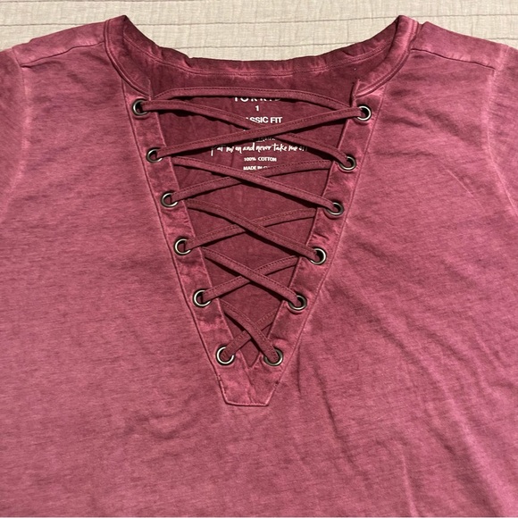 Torrid Vintage Cotton Jersey Crew Neck Lace Up Tee NWT 1X Rose Taupe - Picture 3 of 9